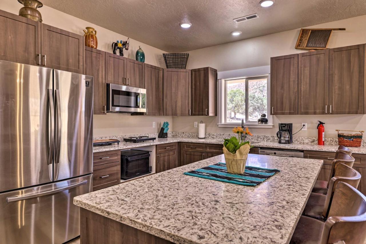 Quiet Kanab Home With Panoramic Views And Porch! Exterior foto
